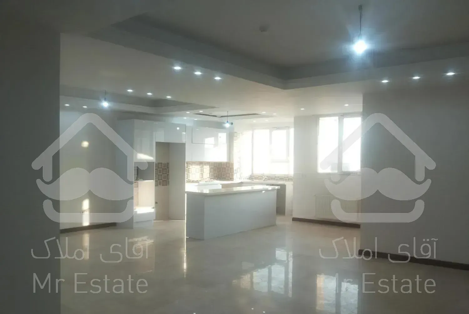 آپارتمان 123متر (فرجام-ساجدی) نوساز