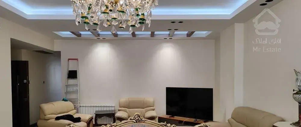 فروش آپارتمان ۱۲۰ متری ۳ خوابه در کاج شمالی