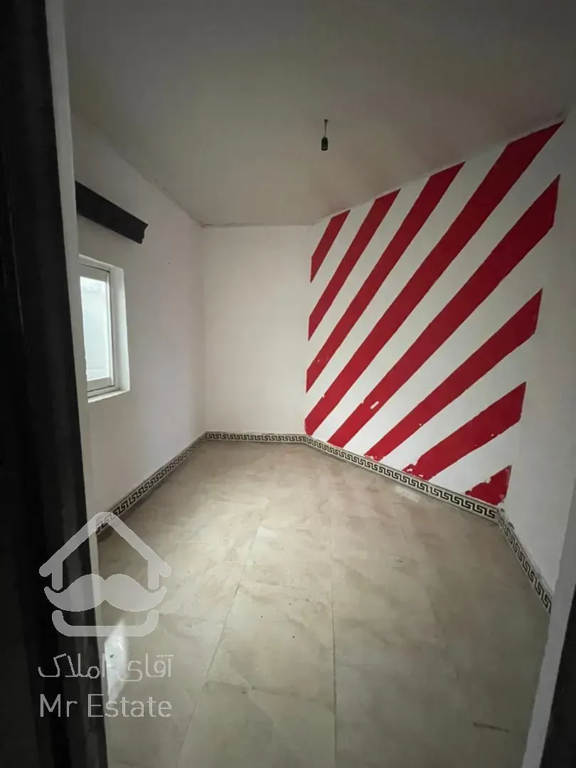 خونه باغ با قیمت استثنایی در جاده سرخرود۴۰۰متری