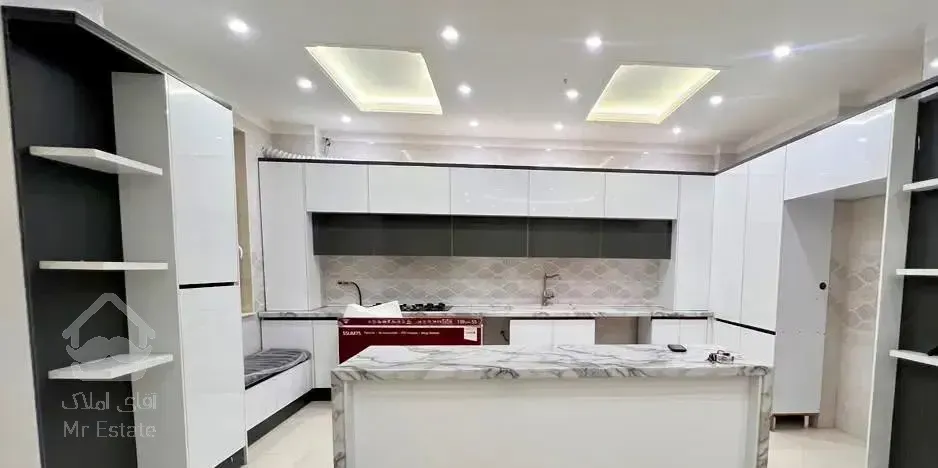 دوکله غرق نور108متر/2خواب/فول امکانات/شهرک فجر