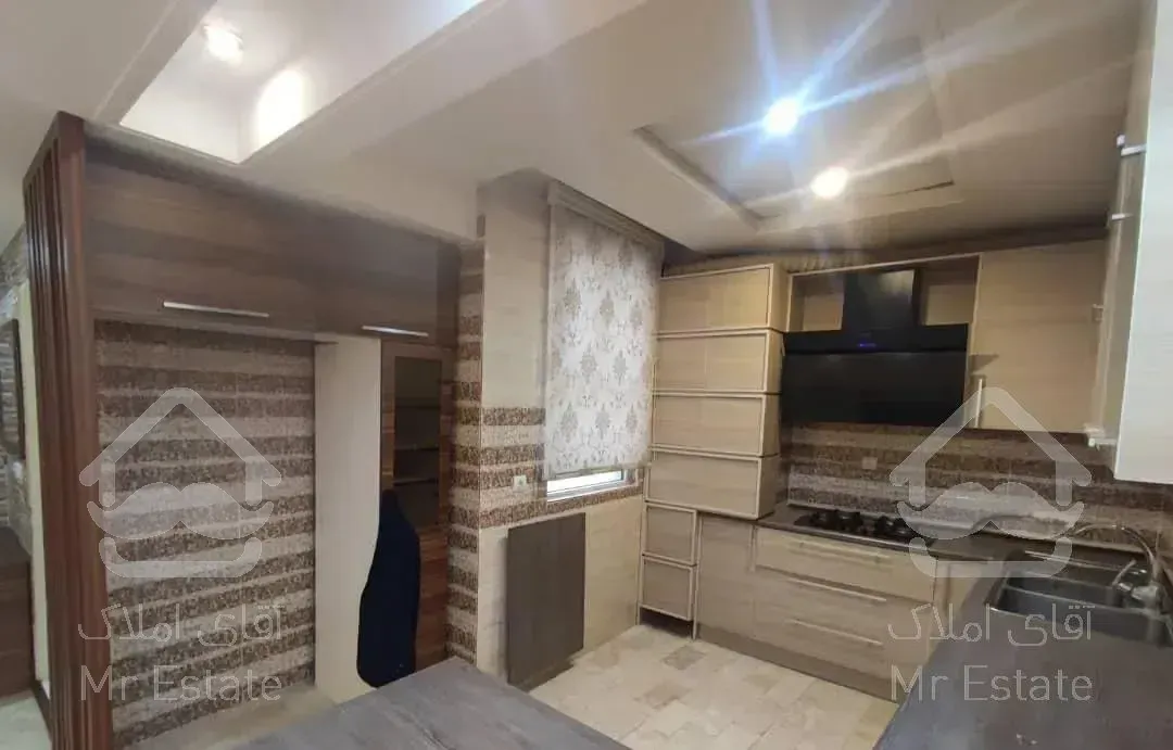 آپارتمان110متر/2خواب/خ ایرانشهر