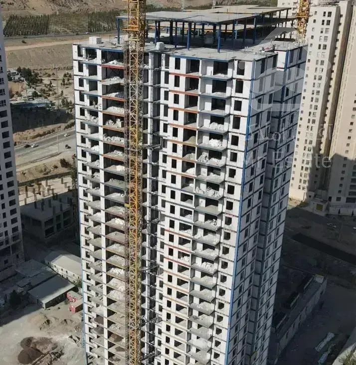 تهاتر برج در حال ساخت با ملک و زمین سند دار کرج