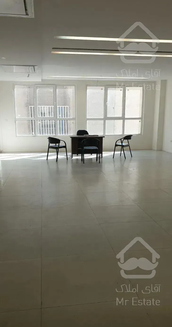 ۱۸۰ متر اداری ،۲خواب،سالن بزرگ،تک واحدی