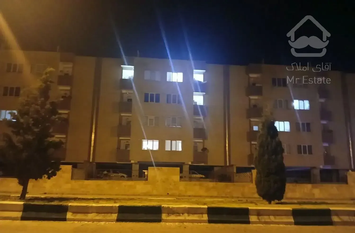 فروش ساختمان ناجا سال ساخت1402