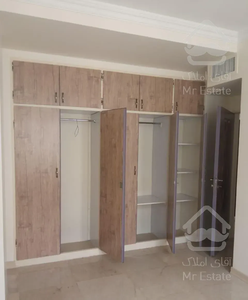 آپارتمان ۱۳۰ متر سه خواب در سعادت آباد