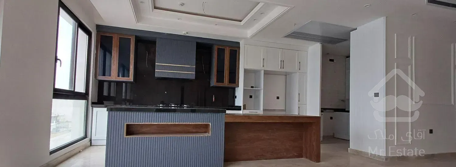 ۱۷۰متری.مدرن حاشیه. لاله