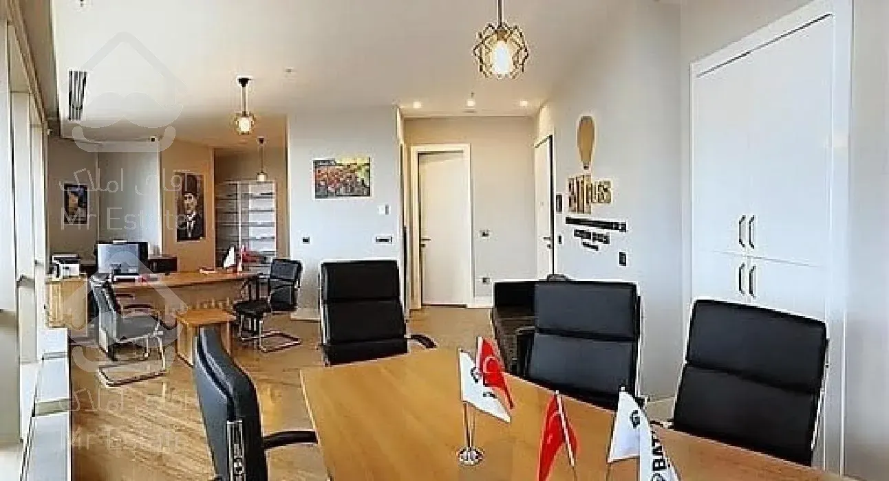 185متر/سند اداری/3پارکینگ /تاپ لوکیشن جردن