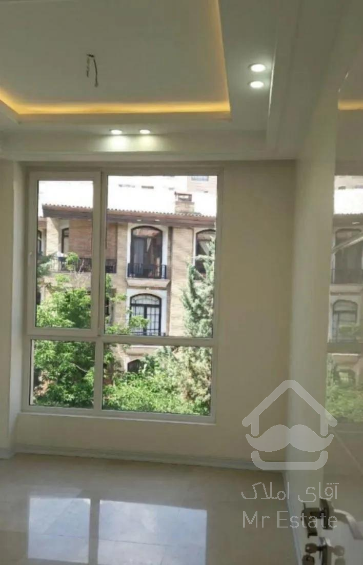 آپارتمان ۱۴۱متر/سه خوابه/اندرزگو