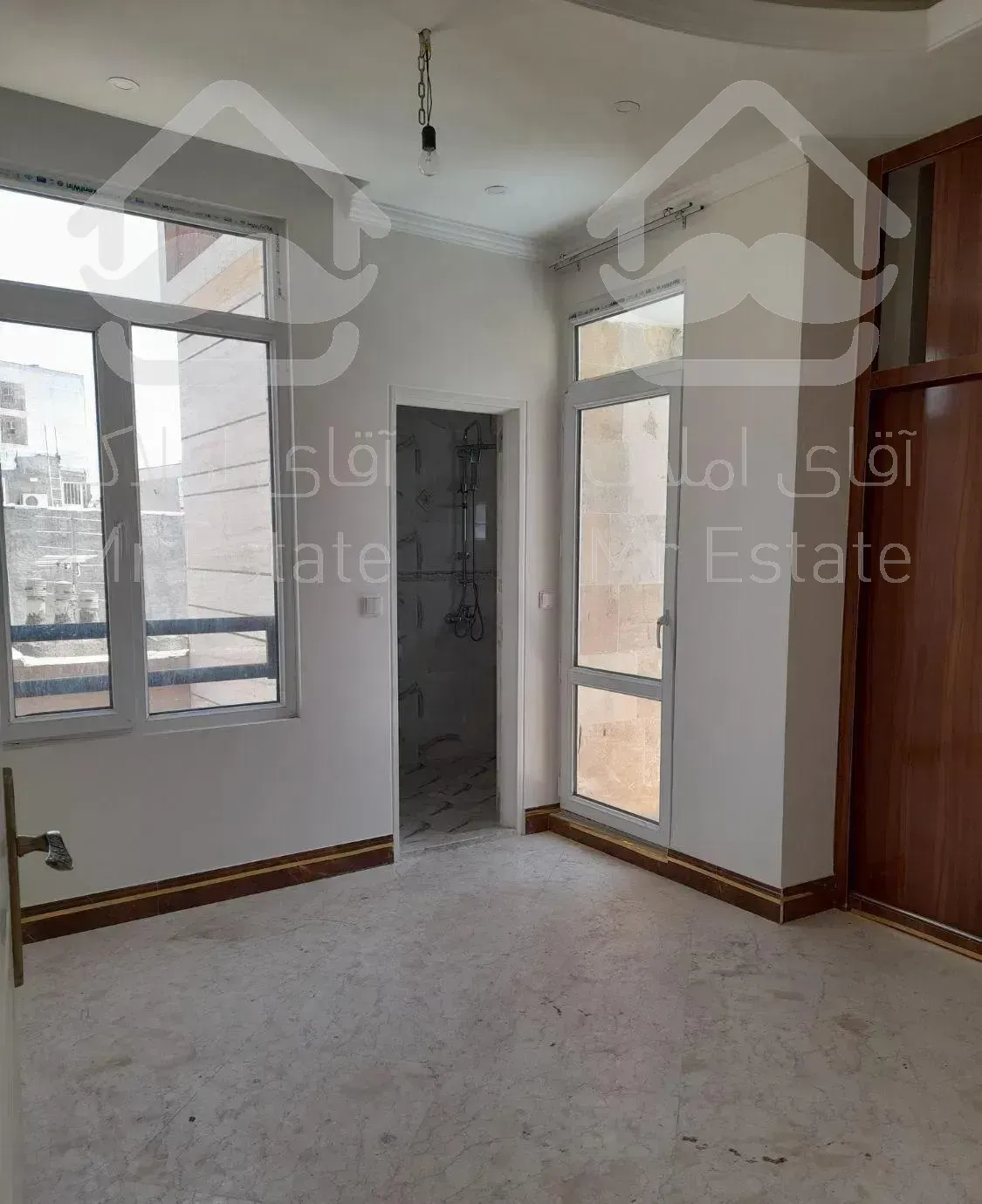 شمال ظفر، ۹۰متر، ۲خ کلیدنخورده آفتابگیر