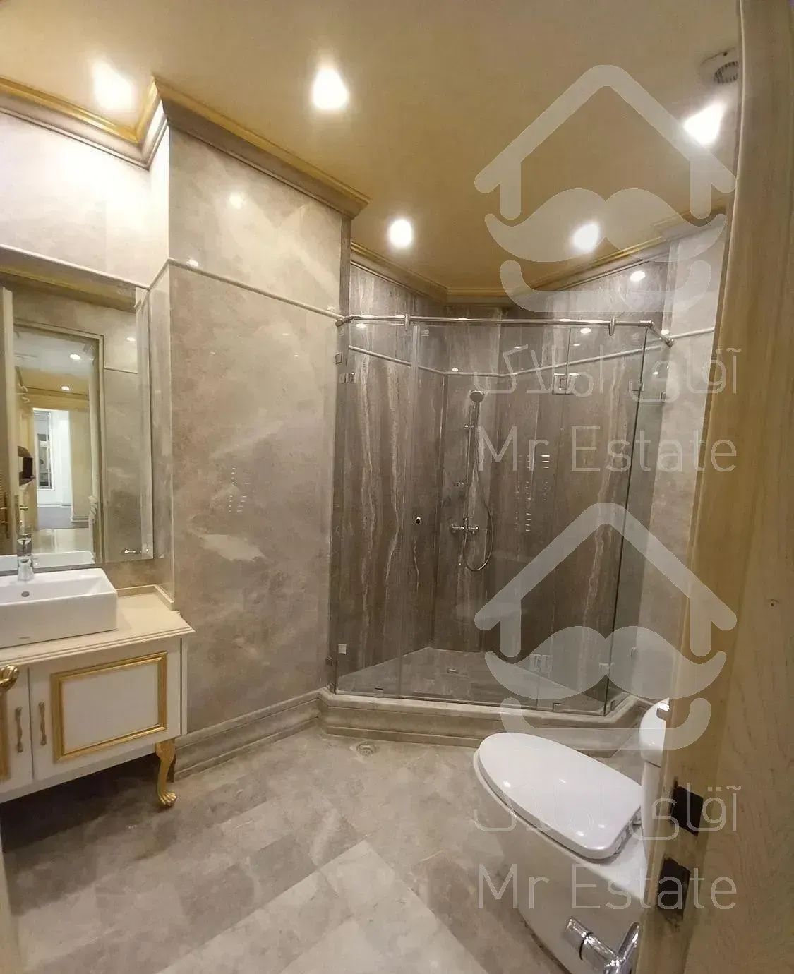 آپارتمان ۲۷۰متر/۳خواب/تکواحدی/نوساز