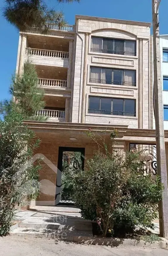 رهن کامل 2 خواب 120 متر میدان گلستان