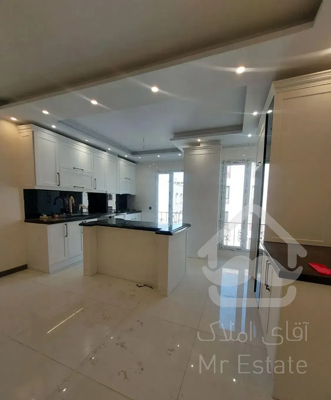 ۸۰ متر / ۲ خواب / بازسازی شده / پروانه شمالی