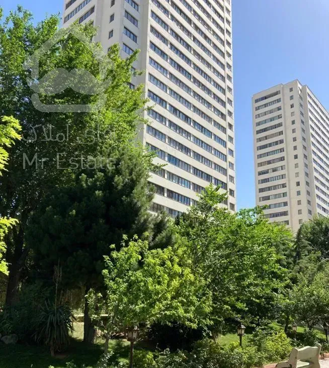 ونک ملاصدرا مجتمع ونک پارک۲۱۵متر۳خواب ویو مشجر