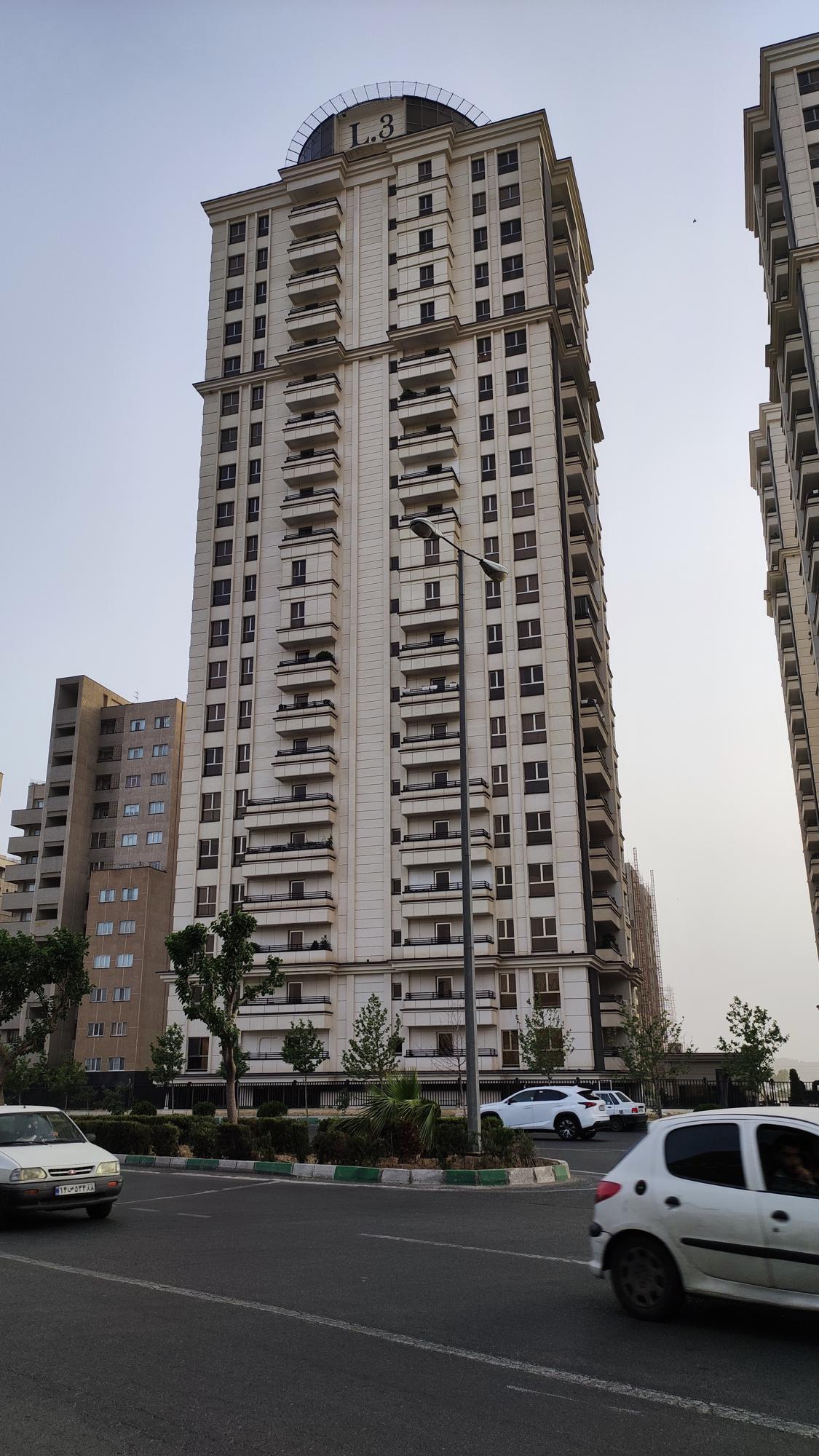 پیش فروش 100متر خوش نقشه/2خواب/چیتگر