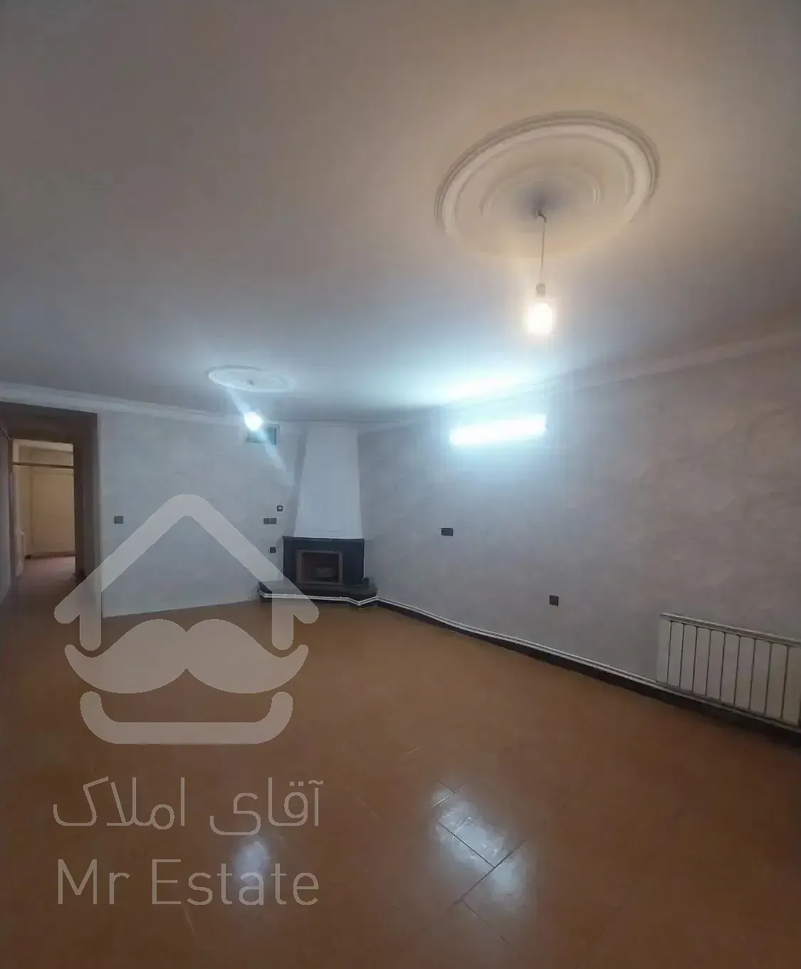 آپارتمان ۱۱۰ متر  دو خوابه طبقه دوم فول بازسازی