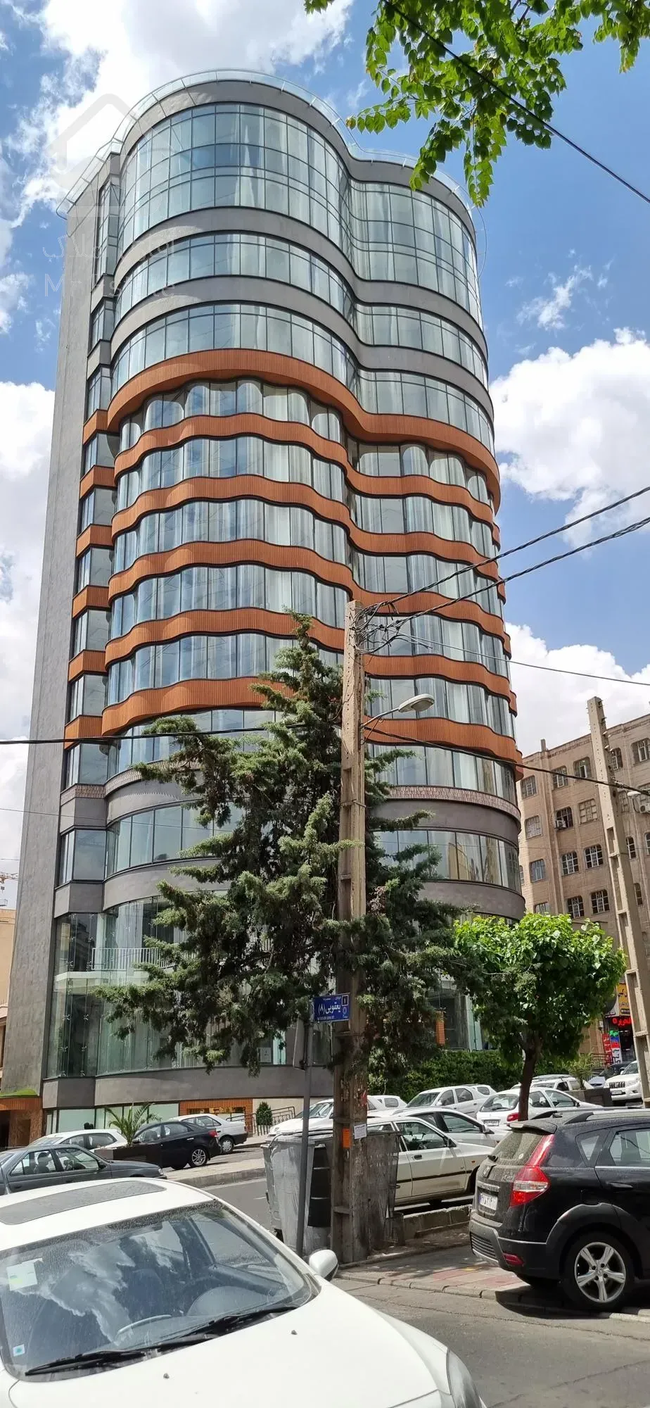 فروش استثنایی۷۰ متر سند اداری بر کاشانی