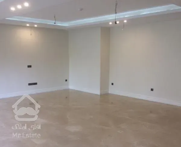 اپارتمان ۱۸۰ متری سه خوابه