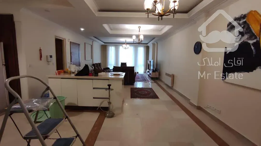 اجاره و رهن آپارتمان محمودیه 130  متر لاکچری