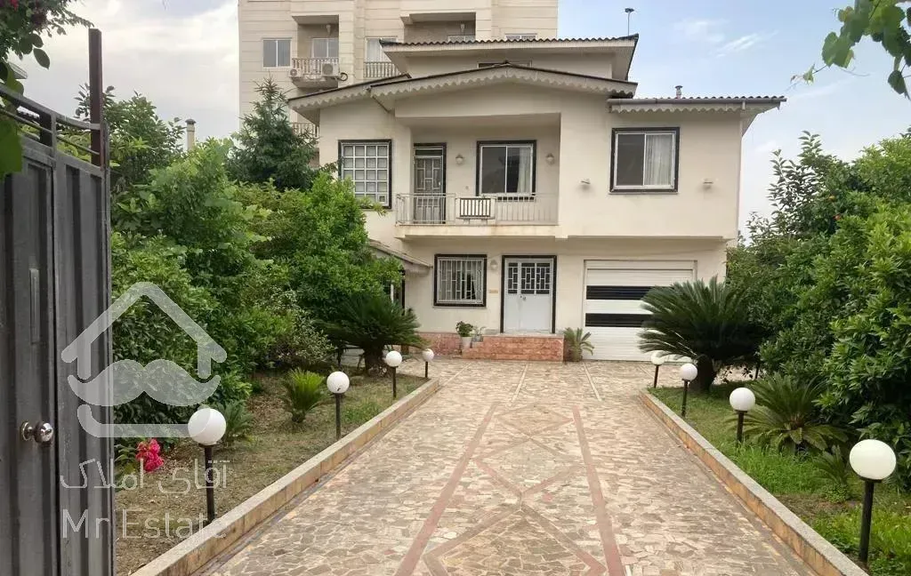 فروش ویلای ۳۰۰متری حیاط دار درکتالم