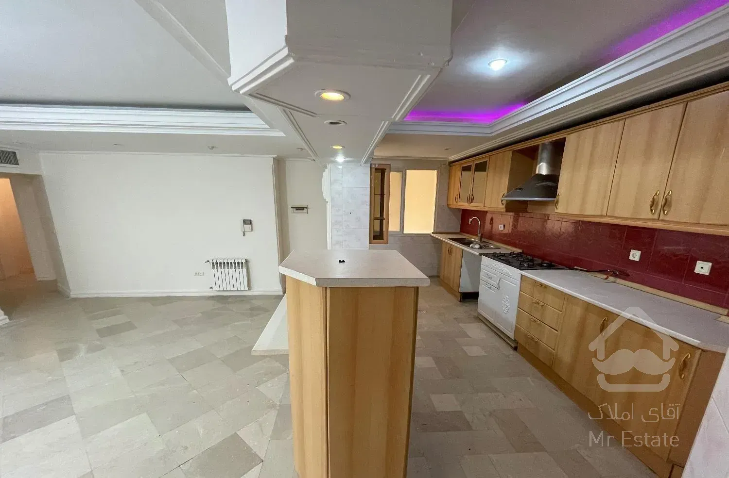 ۱۲۵ متر تاپ لوکیشن نیاوران