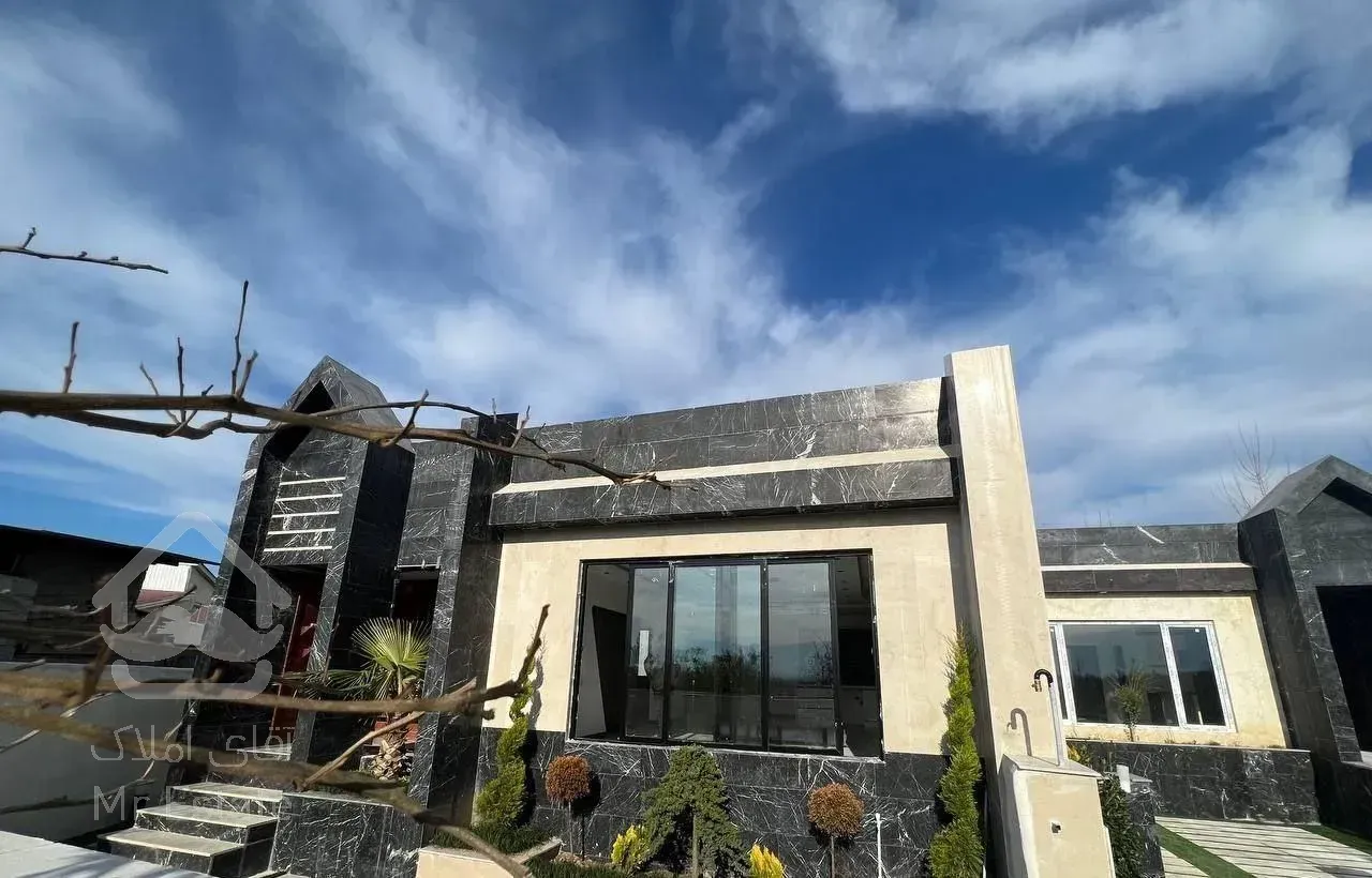 ویلا باغچه همکف 210 متری شهرک برند سند تک‌برگ