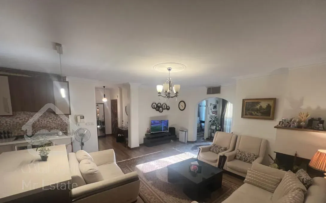 فروش آپارتمان ۸۳ متری ۲ خوابه در دبستان