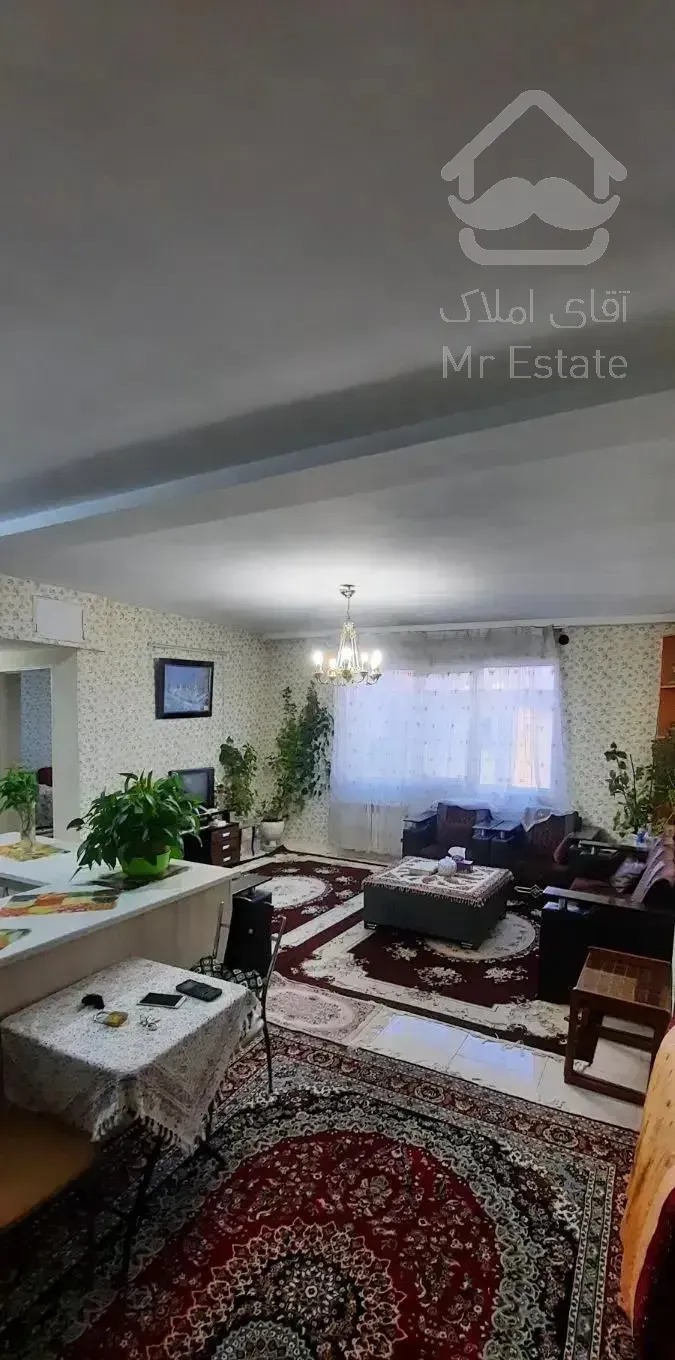 آپارتمان ۹۳ متری در مسکن مهر گیلاوند (مهر ۱)