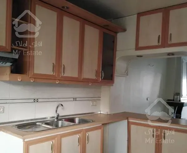 ۸۵مترطبقه دوم با پارکینگ سعادت آباد.بلوار شهرداری.