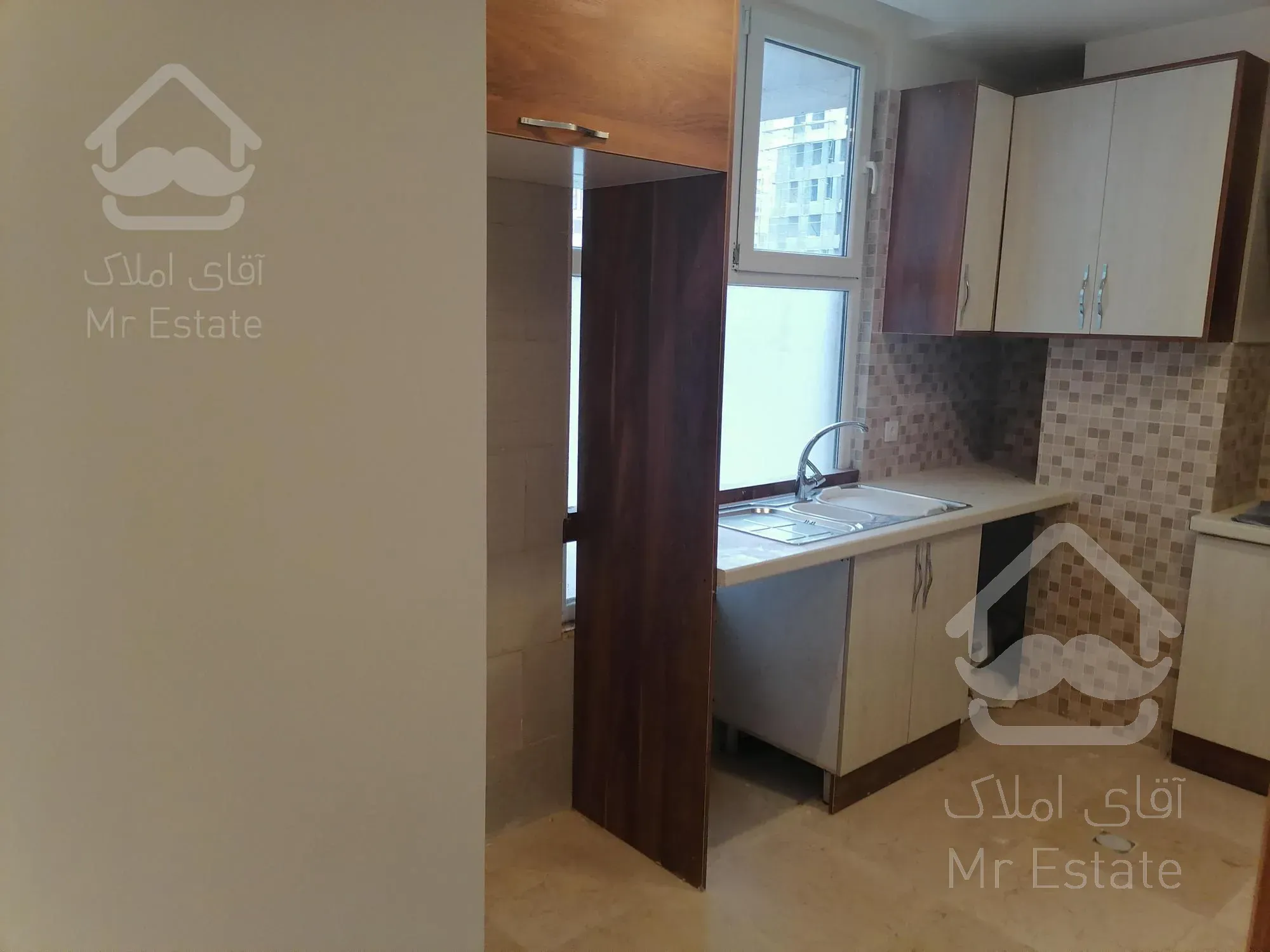 60 متر یک خوابه کلید نخورده پونک