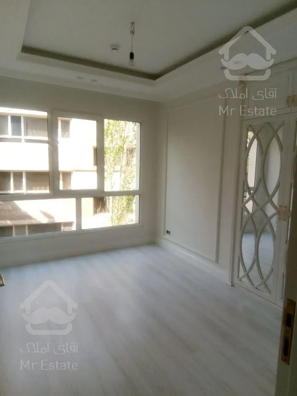 رهن و اجاره آپارتمان 165 متری آجودانیه