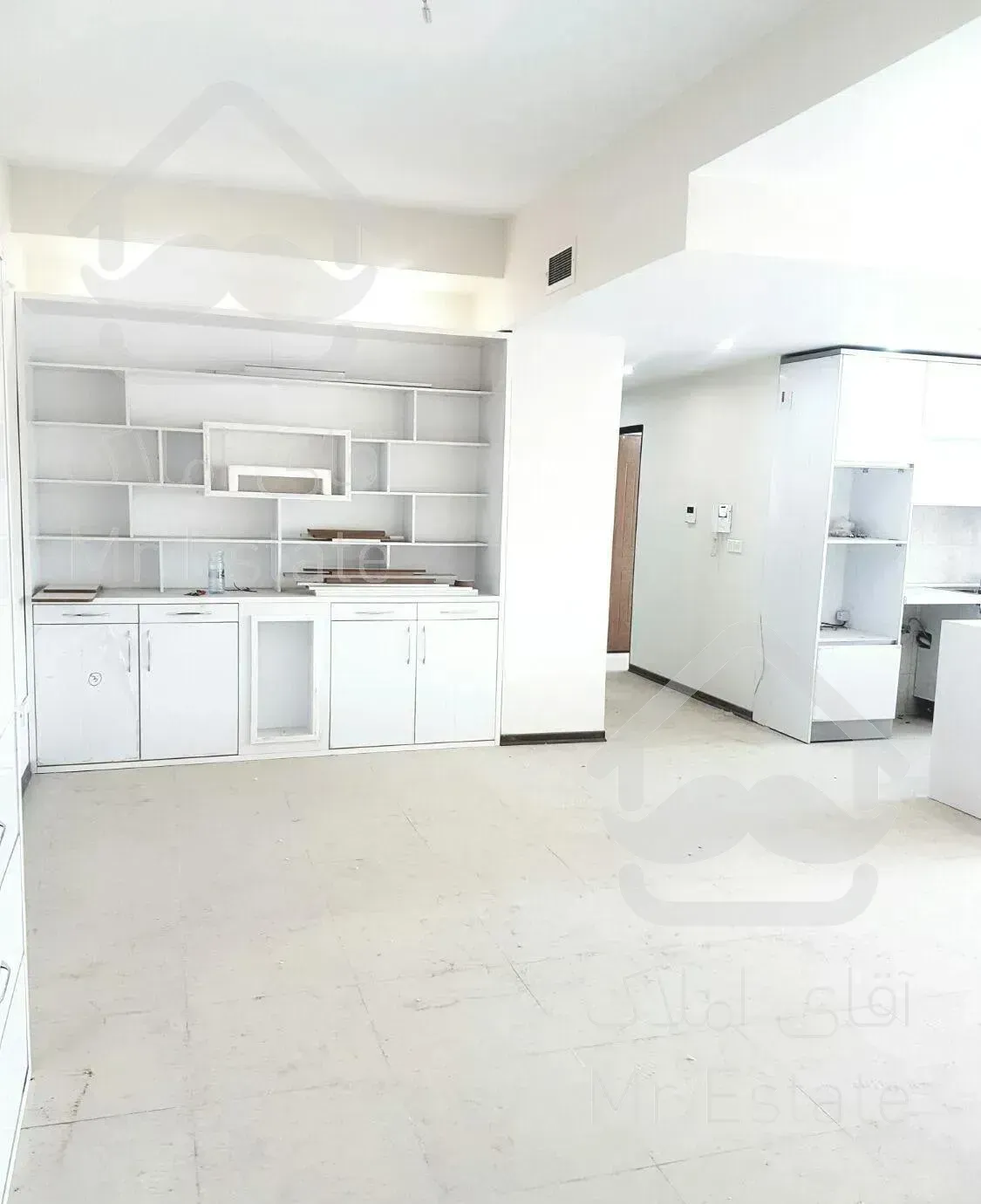 آبشار ۱۳۲ متر نوساز   متریال