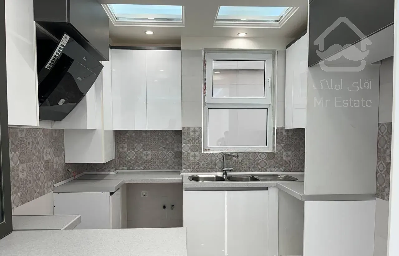 ۷۵ متر ۲ خواب نوساز  ( لارستان )