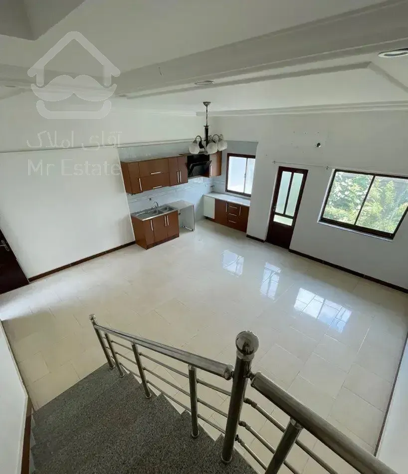 ویلای ۱۰۰ متری با حیاط جذاب شمالی و جنوبی