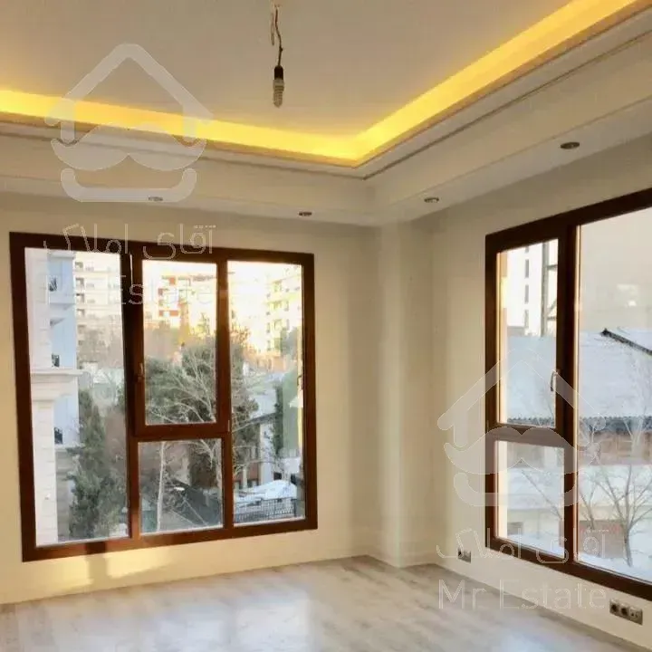 حوالی مترو قیطریه / ۲۱۸متر۳خواب / نوساز تکواحدی