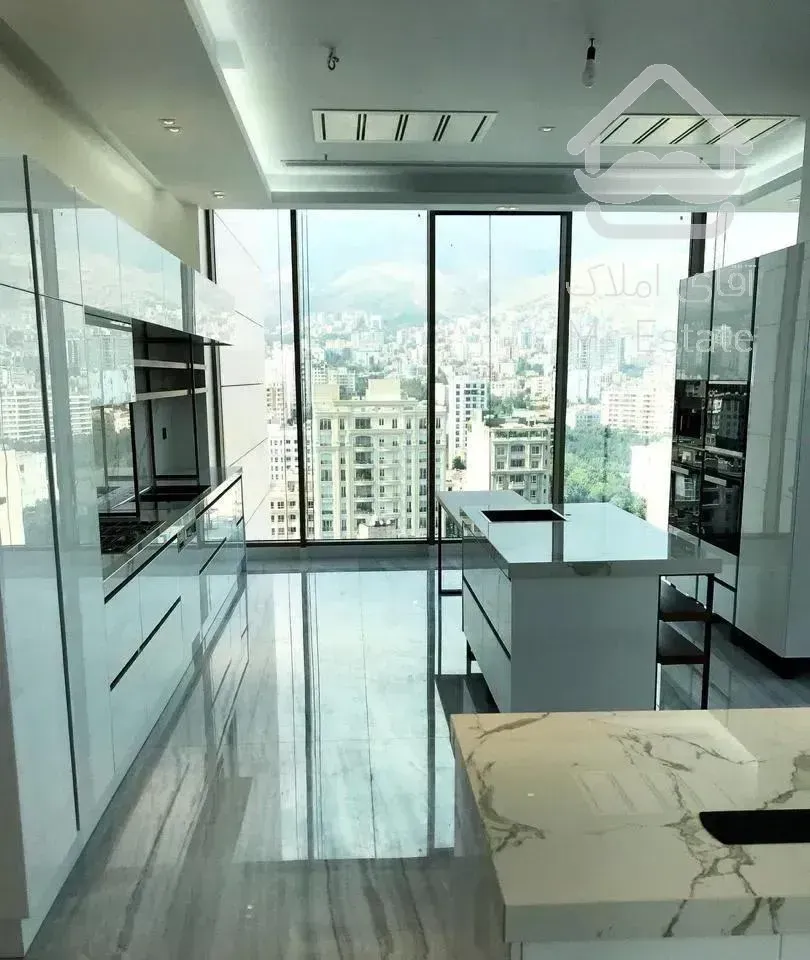 صاحبقرانیه220 متر