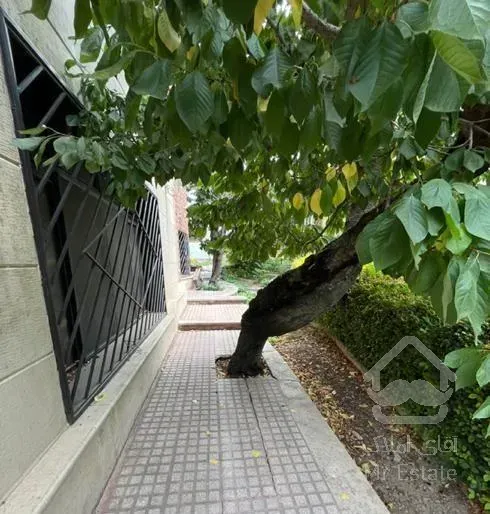 فروش خانه ویلایی ۵۹۰ متری ۵ خوابه