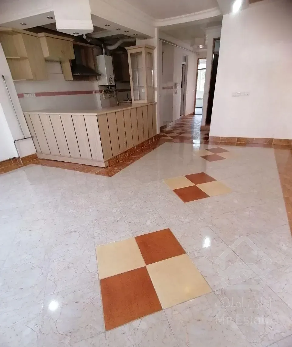 آپارتمان 100متر  تمیز دو خوابه