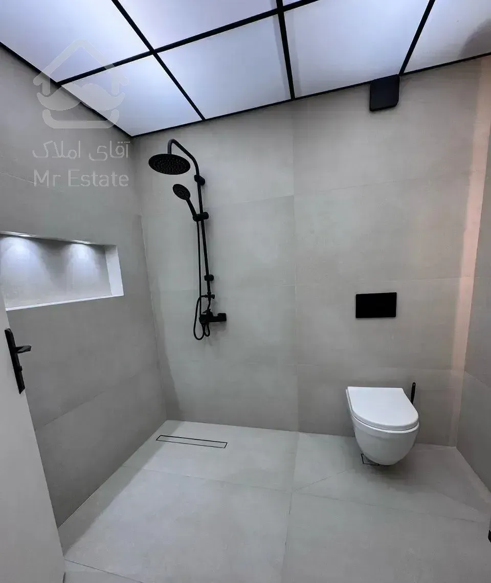 فروش فوری واحد ۱۰۰ متری پیروزی