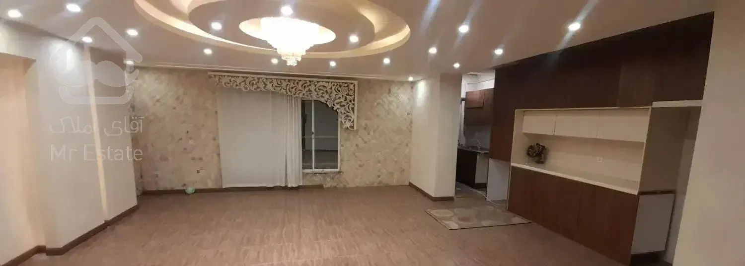 ۹۵متر طبقه۲ منطقه شهری طالب آملی دریا۴۸ نزدیک جاده