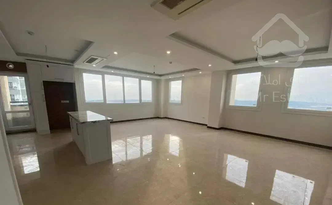 ۱۴۰ متر ۳ خواب ویو جنگل دریاچه و کوه بدون مشرف