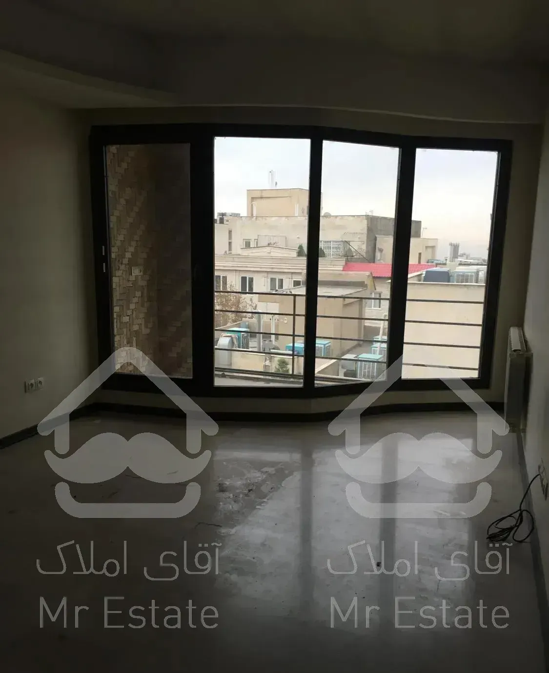 ظفر خیابان دلیری ۱۵۰ متر ۳خوابه