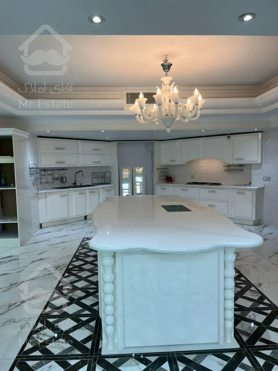 فروش آپارتمان زعفرانیه 220  متر لوکس