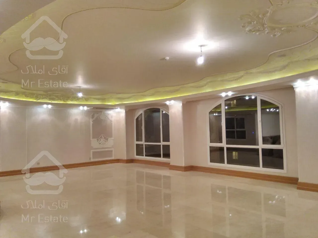 269 متر نوساز در فرمانیه سنبل