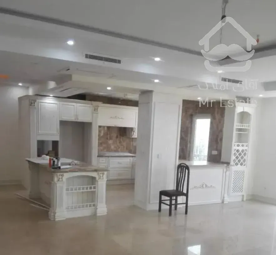 آپارتمان ۱۴۲ متری، سه‌خواب، دنج و خوش‌نقشه، والفجر