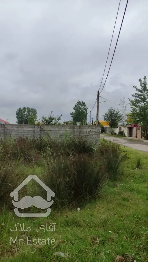 فروش زمین داخل بافت دونبش وسندتک برگ ۲۵۵متر /دارای پروانه