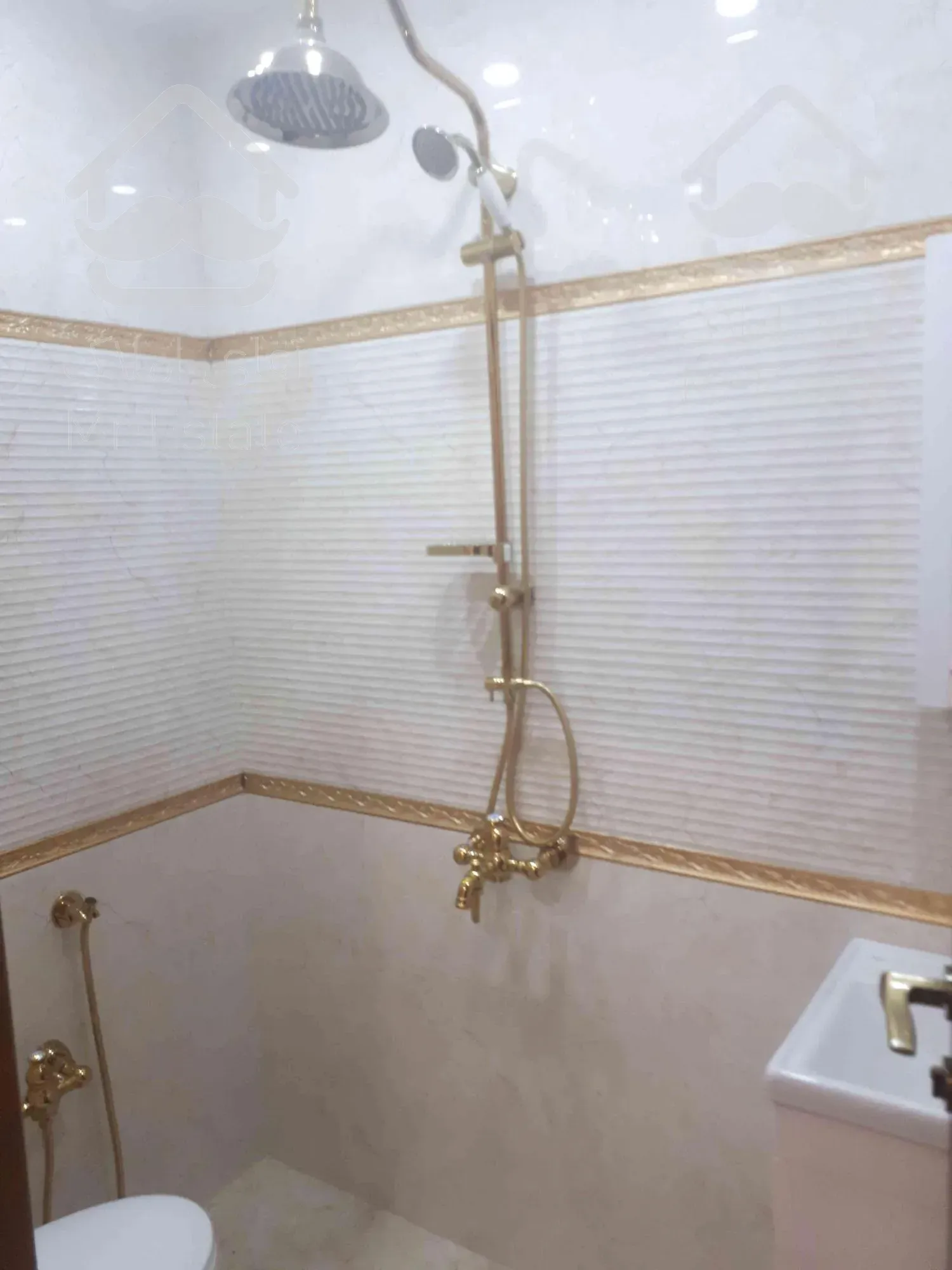 ۱۳۳ متر تک واحدی فردوس شرق