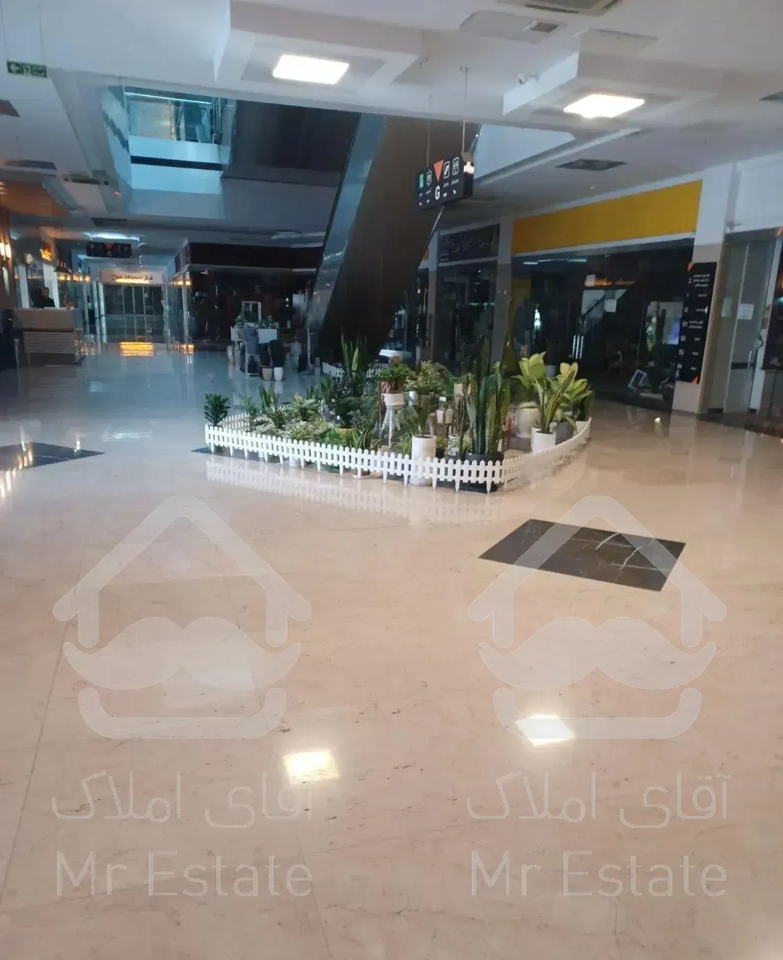 ۲۵ متر مغازه فعال