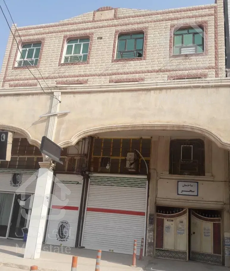 آپارتمان وامدار  200میلیون  خیابان گلشن