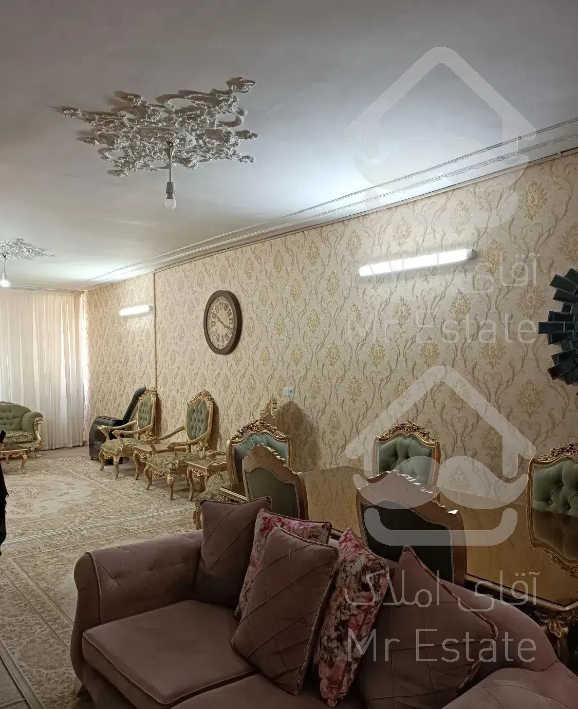 ۱۵۰ متر/  تمیز / پارک ملت /پارکینگ /بازسازی شده