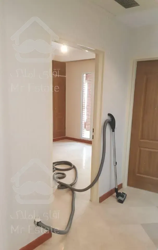 آپارتمان 143 متری دربند ویو ابدی